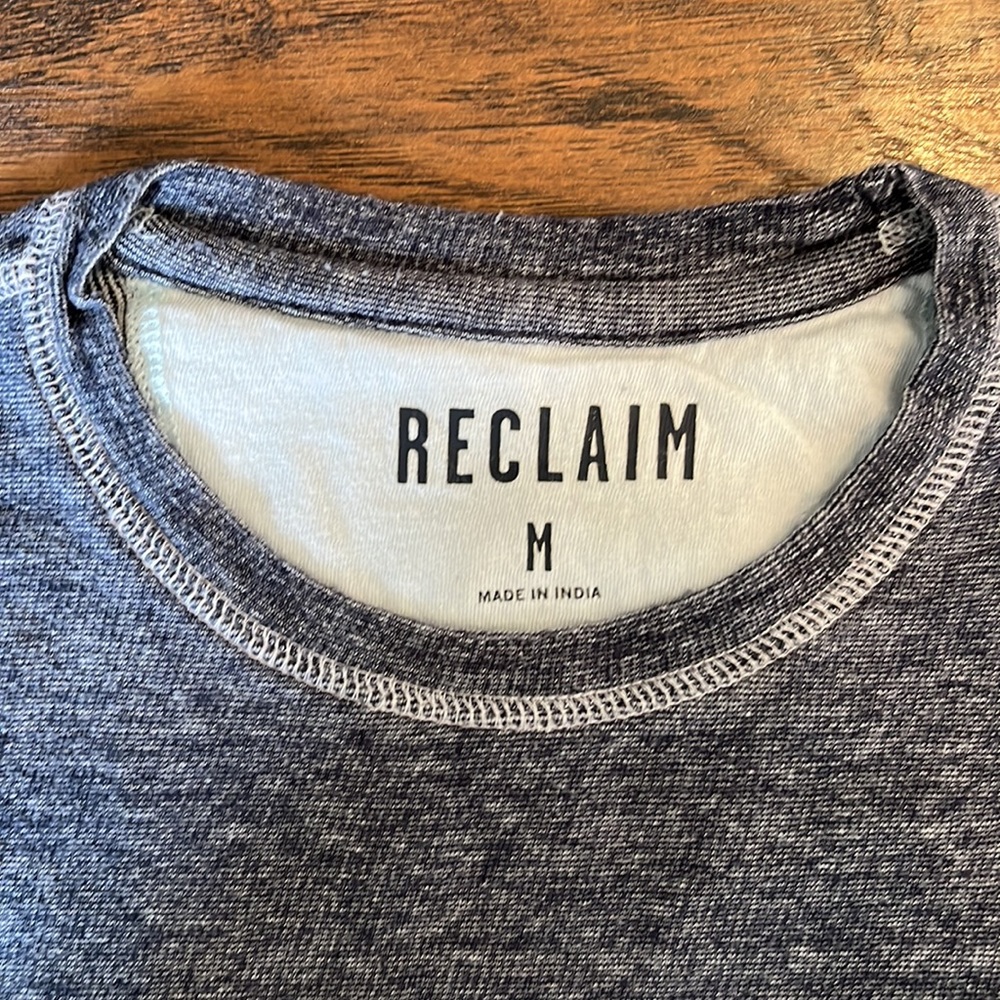 Long sleeve T-shirt - Picture 3 of 6